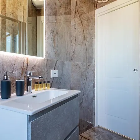5min From Metro M1 New Flat Апартаменты